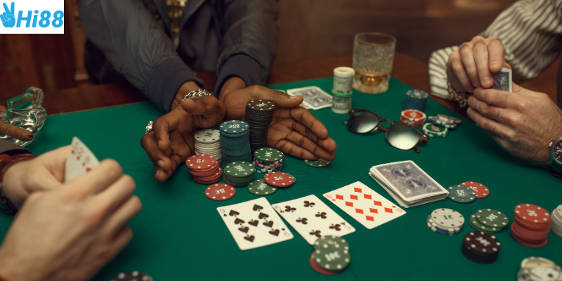 Khám phá sự hấp dẫn của Poker Omaha
